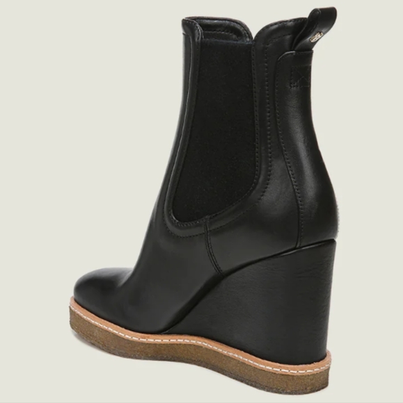 NWT Veronica Beard 'Aari 2' Water-Repellent Genuine Leather Wedge Booties in Blk - Picture 3 of 14